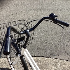 ♪ジモティー特価♪ちょっと大きめ角形フロントバスケット付き２６型お買い物自転車　中古自転車の画像
