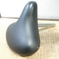 決定★厚みのあるサドル★ブラック★②の画像