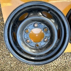 キャラバン　純正鉄ホイール　15インチ　4本セットの画像