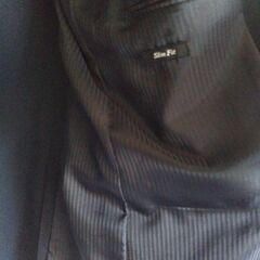 メンズ黒紺色ジャケットＬ（ユニクロ スリムフィット）の画像