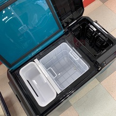 保冷温庫　MAKITA　CW004G　の画像