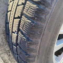 スタッドレスタイヤ　アルミホイール付き　215/65R16の画像