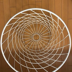 IKEA 収納円テーブルの画像