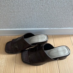 レディースサンダルの画像