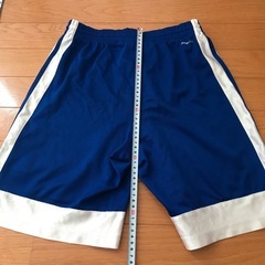 adidas ハーフパンツ💙　キッズ服の画像