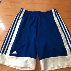 adidas ハーフパンツ💙　キッズ服の画像