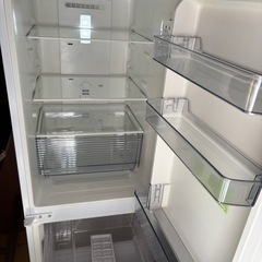 2022年製　SHARP ノンフロン冷凍冷蔵庫 SJ-D18H-W 2ドア冷蔵庫 の画像