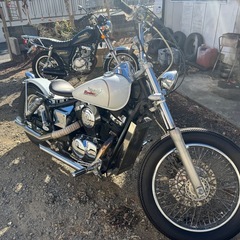 シャドウ400 乗って帰れます　ローンも可です。の画像