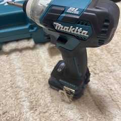 マキタTD111DSHX 充電式インパクトドライバーの画像