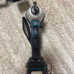 マキタTD111DSHX 充電式インパクトドライバーの画像