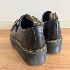 Dr. Martens（ドクターマーチン）の 8065 系 ダブルストラップシューズの画像