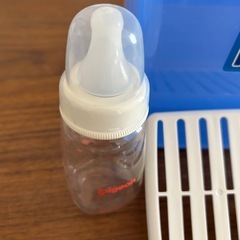 ミルトンケース　トング付き　おしゃぶり　哺乳瓶の画像