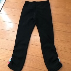 🎀リボンが可愛いデザイン！綺麗め　キッズ服🎀の画像