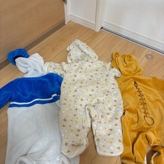 70サイズ　ドナルド　リラックマ　モコモコロンパースの画像