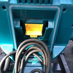 マキタLEDスタンドライト2個セットの画像