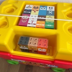 新品未使用！アンパンマン初めてのブロックワゴンの画像