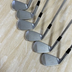 テーラーメードのアイアンセットの画像