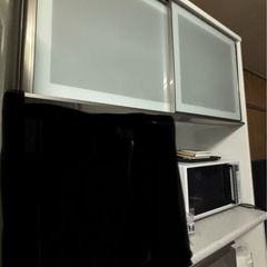食器棚の画像