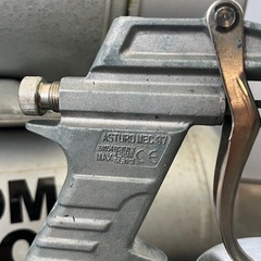 AIR COMPRESSOR BPC-8KB コンプレッサー　スプレーガンセットの画像