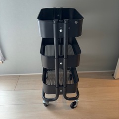 ikea ワゴン　収納の画像