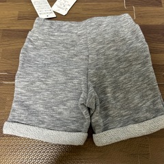 ハーフパンツ　グレー　80の画像