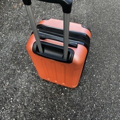 スーツケース　　※160センチ以下、身長制限ありますの画像