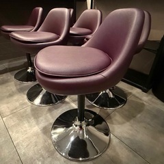 1月25迄に取りに来てくださる方限定。カウンター用椅子6点の画像