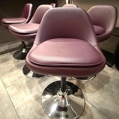 1月25迄に取りに来てくださる方限定。カウンター用椅子6点の画像