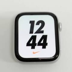 Apple Watch Nike Series 4/GPS+セルラー/44mm/A2008/シルバー〈MTXJ2J/A〉の画像