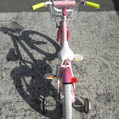 ジュニア用　16インチ　ピンク　適応身長102～118cm　こども自転車の画像