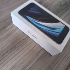 iPhone SE用 イヤフォン・シール・SIMピン・空箱の画像