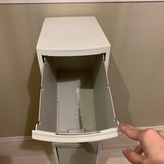 収納ボックスの画像