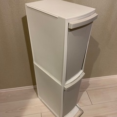 収納ボックスの画像