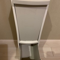 収納ボックスの画像