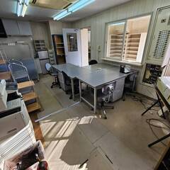 小学校　勉強机　椅子　セット　まとめ売り　約100～120セット程度　塾　居酒屋経営などにの画像