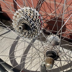 自転車ホイールの画像