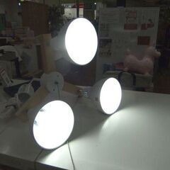 ニトリ 照明器具 ペンダントライト ３灯 フレキシブル ヒモスイッチ ひも 天井照明 ヒモ式 ホワイト ライト 札幌市厚別区 厚別店の画像