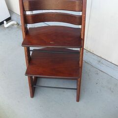 ストッケ トリップトラップ ベビーチェア キッズチェアの画像