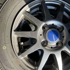 決まりました))スタッドレスタイヤの画像