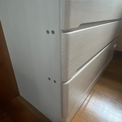 ホワイト 木製 衣服収納の画像