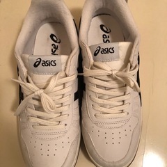 スニーカーの画像