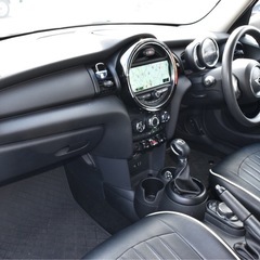 ★信用回復ローン★MINIワン★🌈スマートキー🌈プッシュスタート🌈純正ナビ🌈の画像