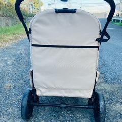 大型犬用スロープ付きペットカートの画像