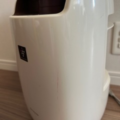 SHARP UD-BF1-W プラズマクラスター 布団乾燥機の画像
