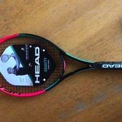 【新品未使用】ジュニアテニスラケット2本ボールつさ4個の画像