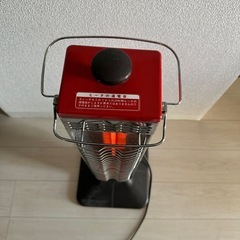 ヒーター　レトロ　電気ストーブの画像