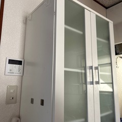 【汚れあり・訳あり】食器棚の画像