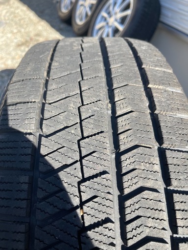 スタッドレスタイヤ225/60r17ホイールセット
