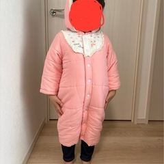 フード付きスノーウェアの画像