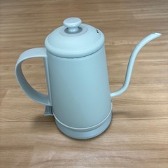 電気ケトル　1リットルの画像